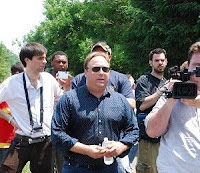 epoch times interviews alex jones at bilderberg