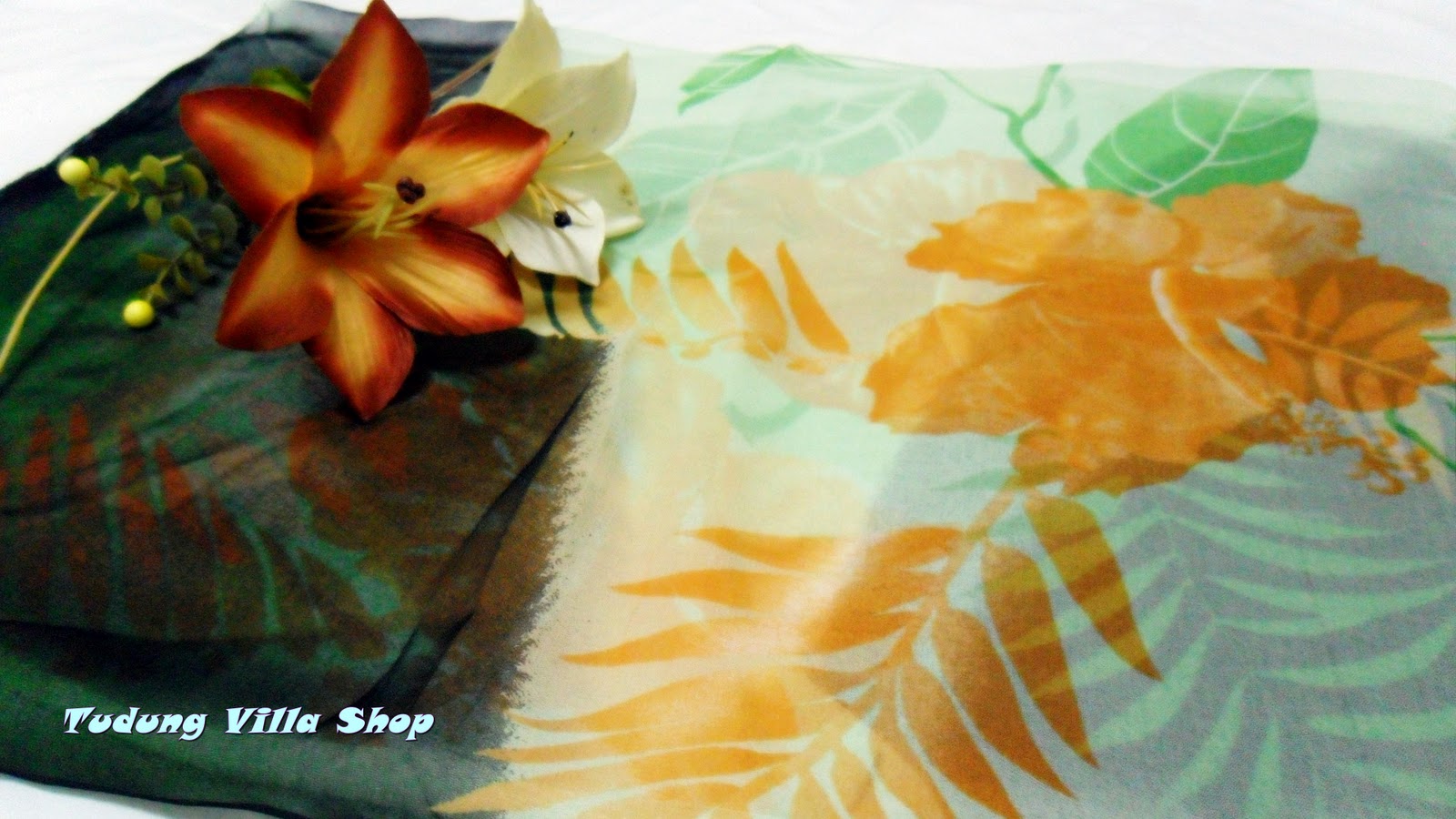 Batik Bunga Raya