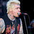 Lars Frederiksen integrante de Rancid  forma banda llamada Oi!