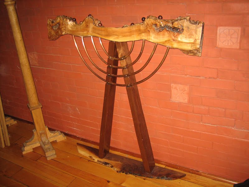 [AGC_DC_Lynda_EasterCross.jpg]