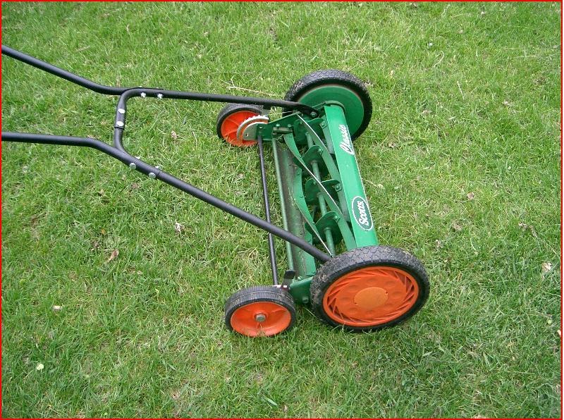 Manual Push Lawn Mower: Push Lawn Mower - A Great Eco Friendly Lawn