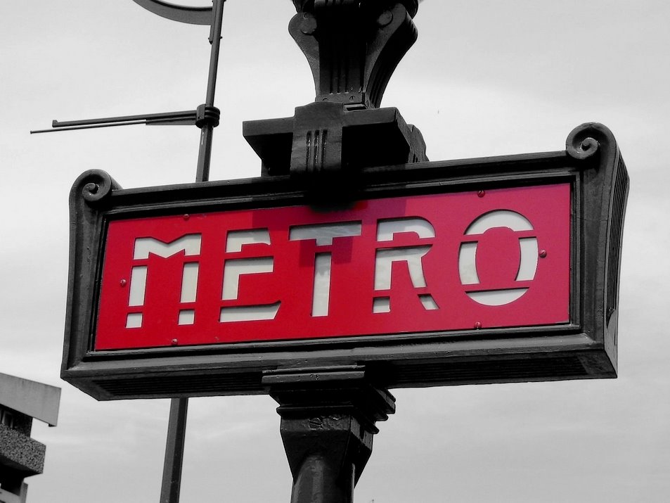 [metro.jpg]