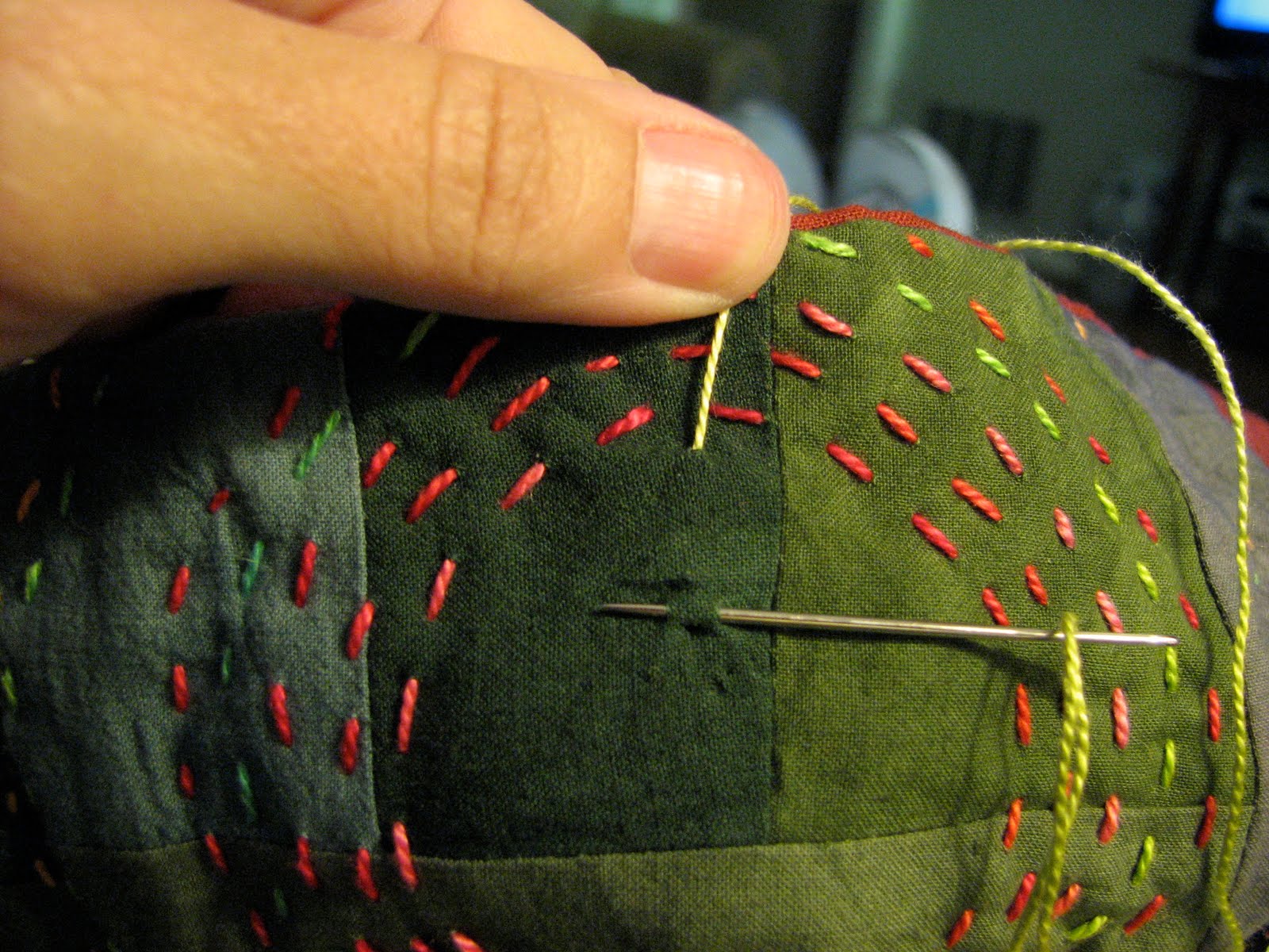 greenQuilts Hand Quilting Tip for Burying Knot