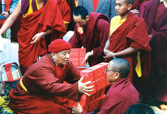 [rinpoche_handsoutbook.jpg]