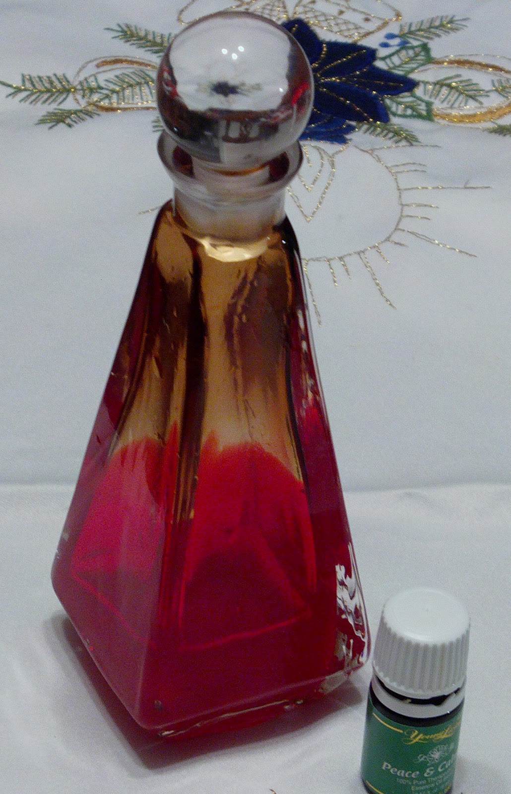 Use Essential Oils to Make Luxury and Healing Bath at Home Jo's