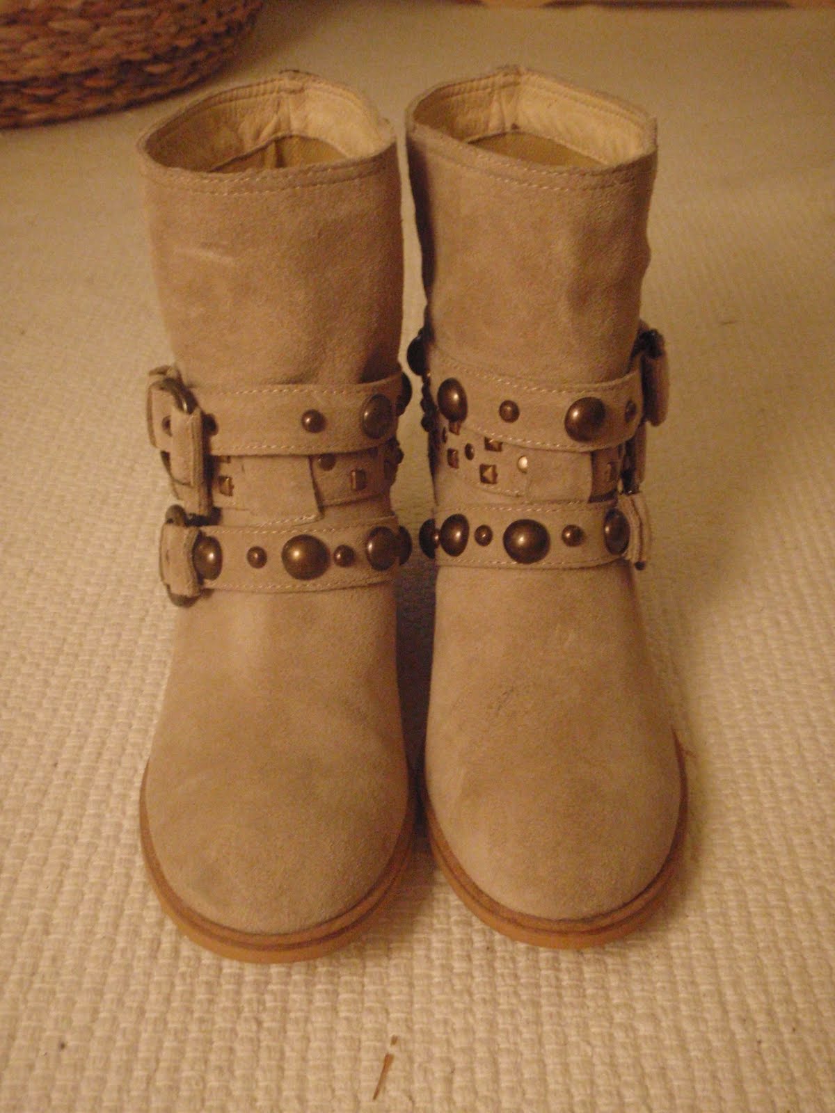 [boots+003.jpg]