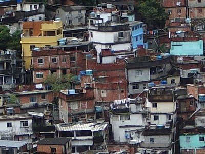 [FAVELA.bmp]