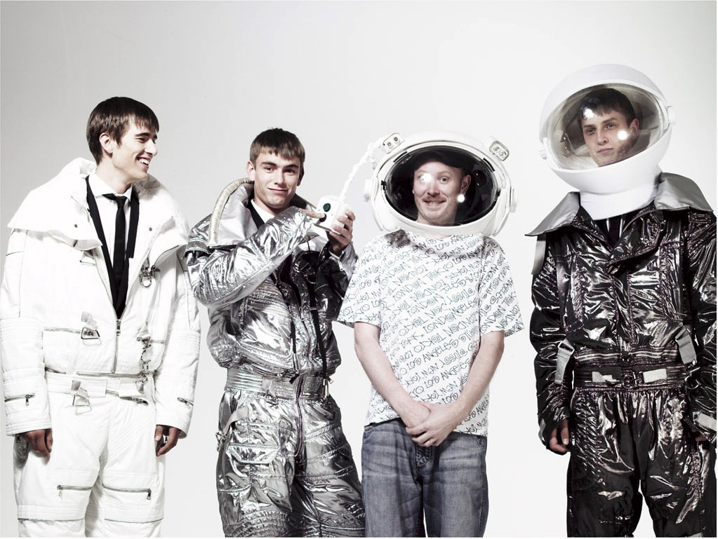 [spaceman+image+of+Andrew+Davis.jpg]