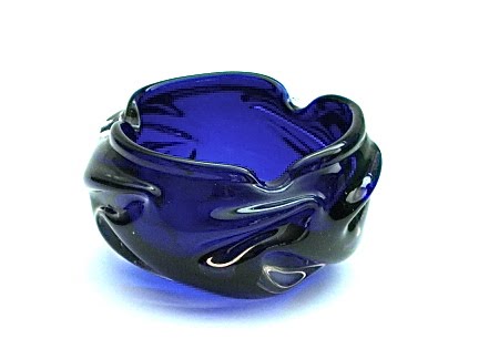 [Blog+CechBlue+knob.JPG]