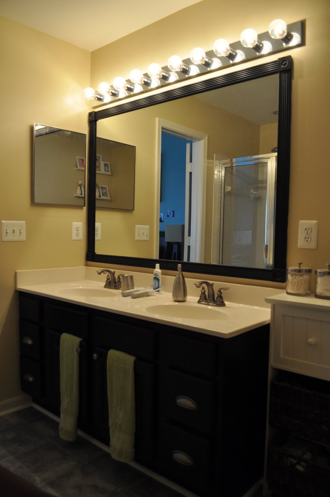 Mirrors bathroom Black Bathroom Vanity Mirror and Light