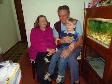 Papai Mamãe e Max