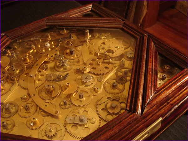 [datamancerlaptopgears.jpg]