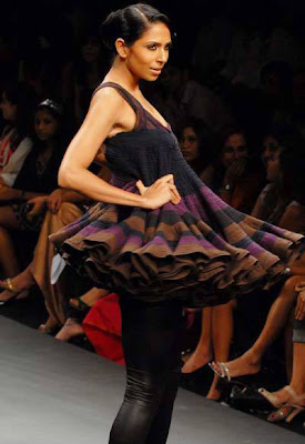 Candice Pinto displays creations in LFW