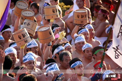 日本裸祭 傳統的日本國府宮神社裸祭