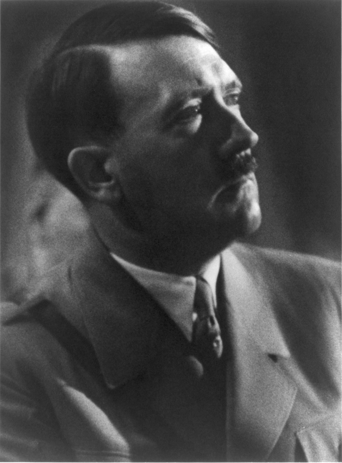 [Adolf_Hitler.jpg]