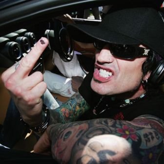 [tommy_lee.jpg]