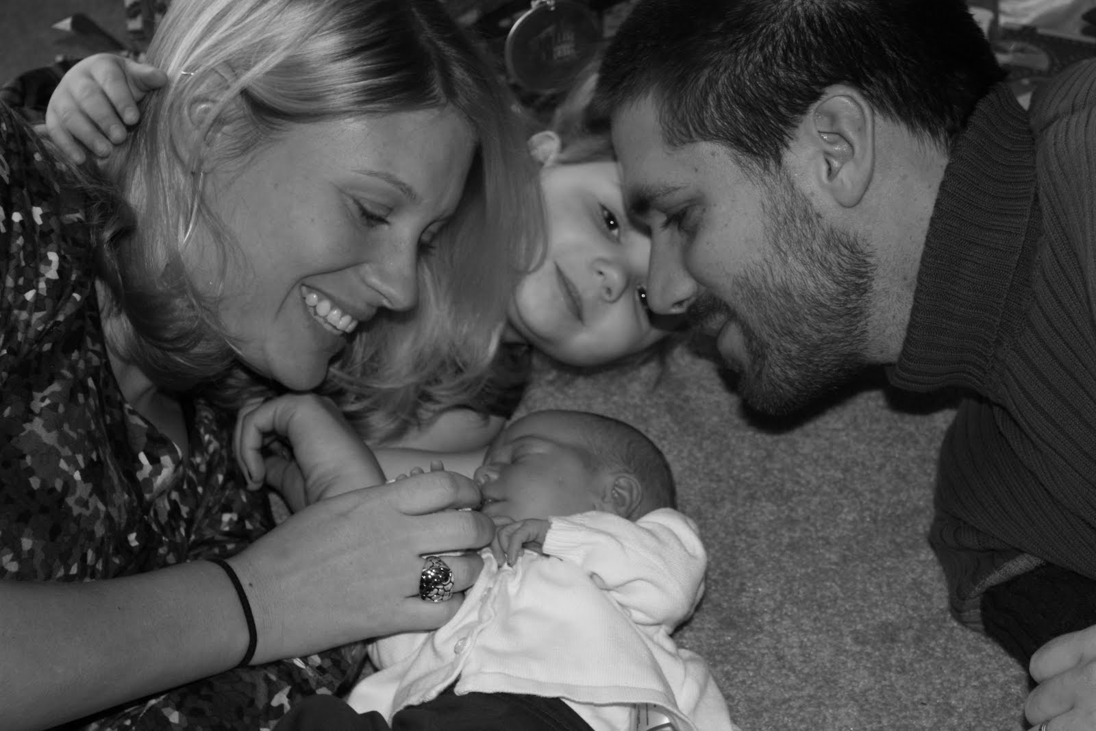 [sledding,+christmas+027.jpgblkwhit]