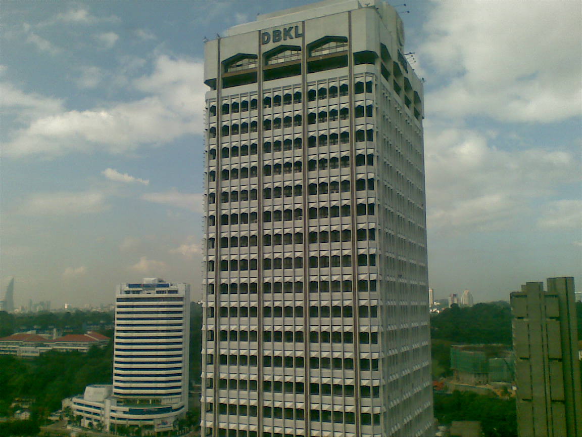 Azamsyah Myvi Racy Dewan Bandaraya Kuala Lumpur