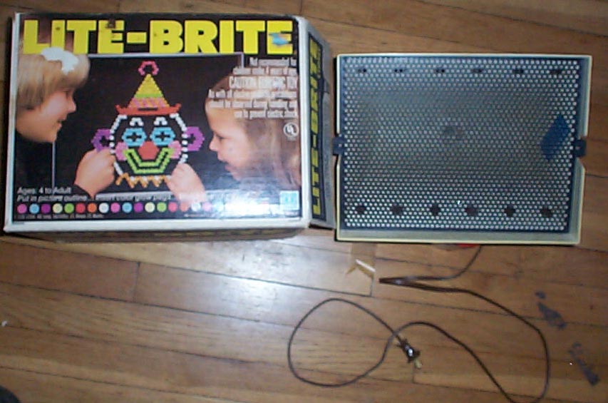 [37-LITEBRITE.jpg]