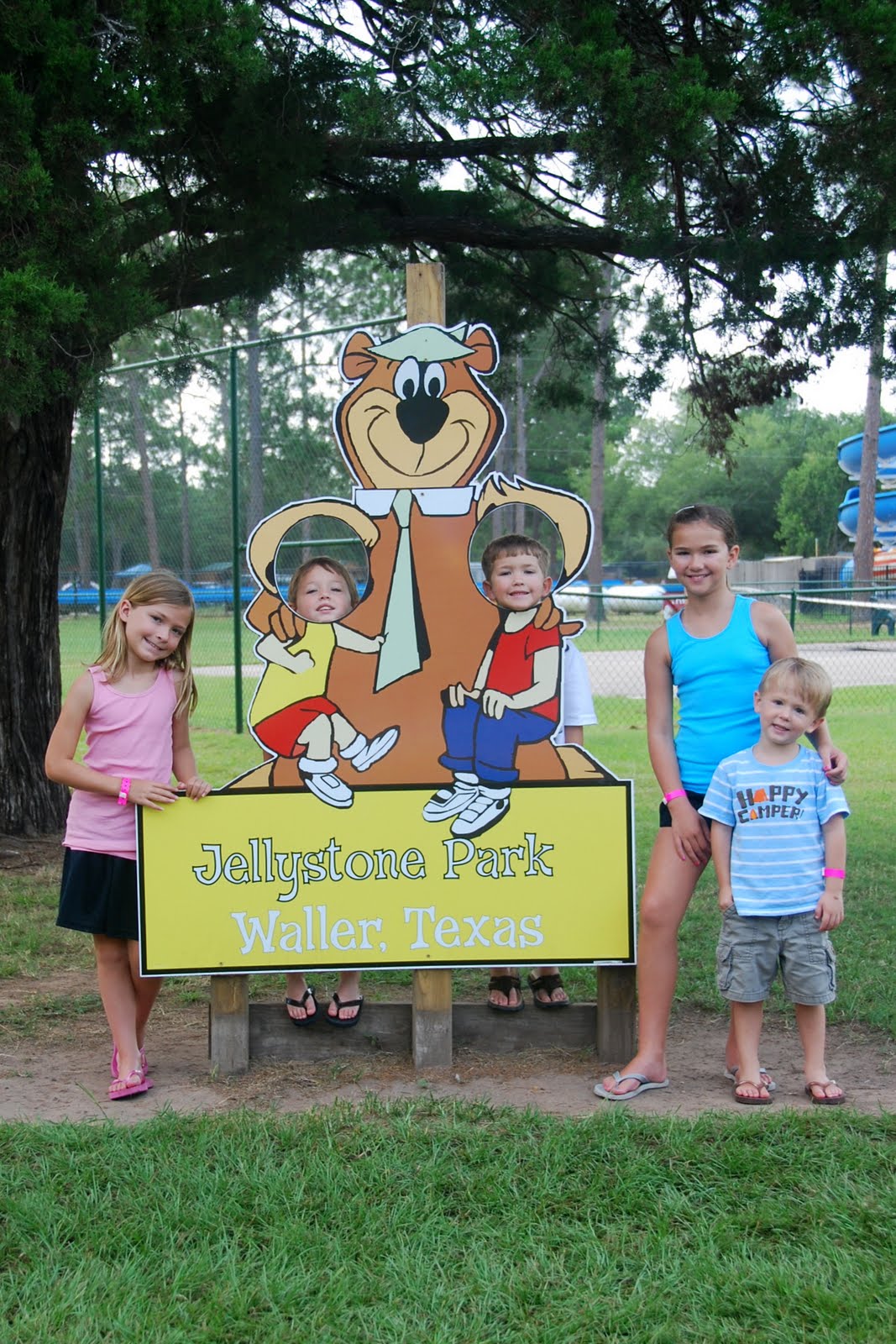 yogi bear 2010 lonestar park waller