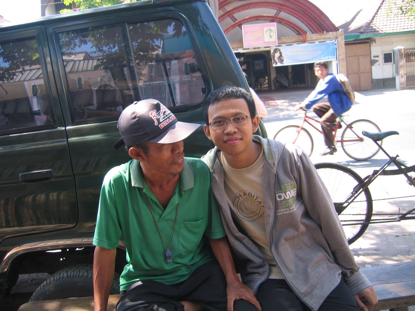 [IMG_1845.JPG]
