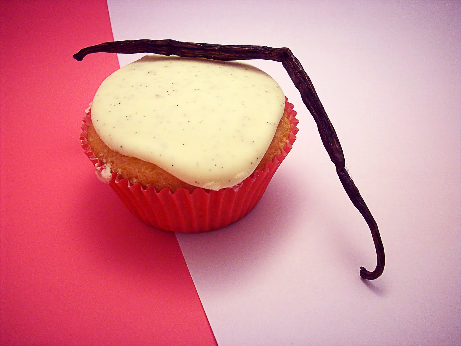 Sticky Condensed Milk and Vanilla Seed Icing Tiny Oven Adventures