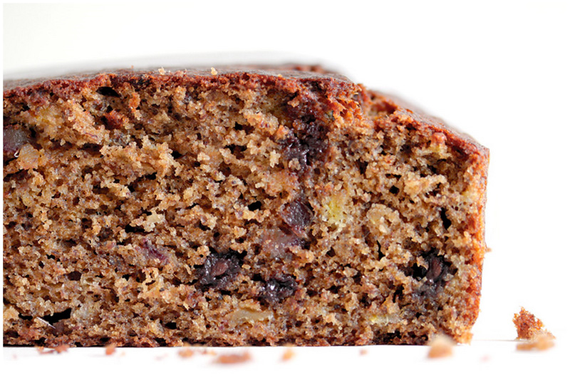 Foodagraphy. By Chelle. Banana Date Chocolate Loaf
