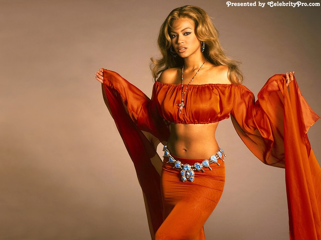 http://2.bp.blogspot.com/_HuE9hjtslp0/TRv6VEjHGjI/AAAAAAAADMw/Apk-bzaIlgs/s1600/Beyonc%25C3%25A9+Knowles+elegant+in+red.jpg