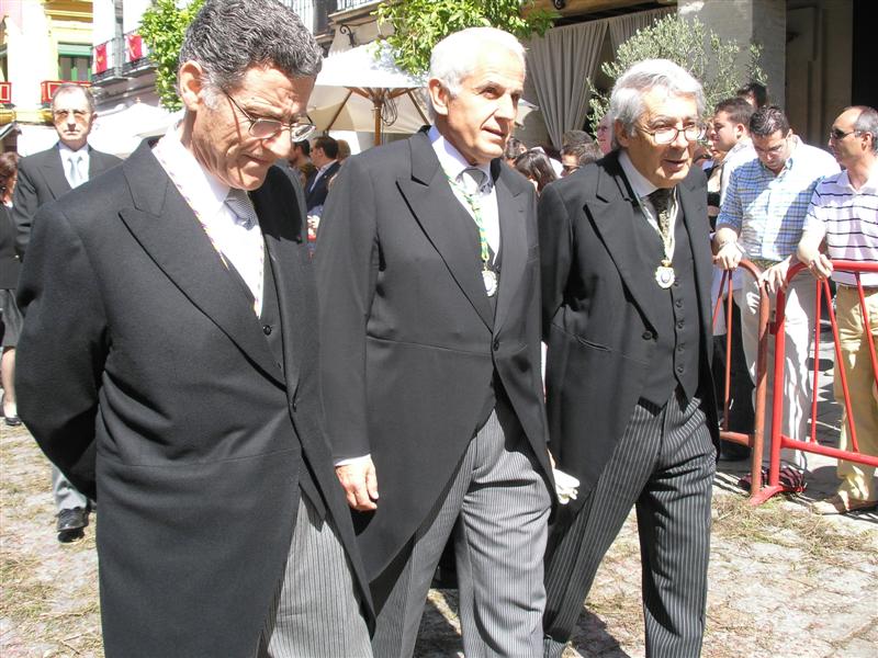 [P2090175+(Medium).JPG]