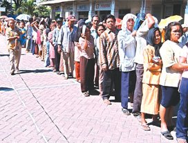 [penerima-kompensasi-bbm.jpg]