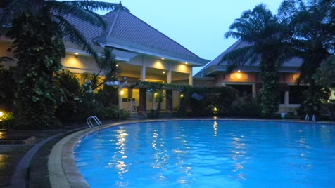 Belajar Renang Di Kolam Renang Delta Sari Baru Sidoarjo