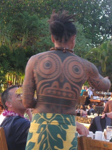 I'm not sure if these are Maori Polynesian or Hawaiian designs but it must