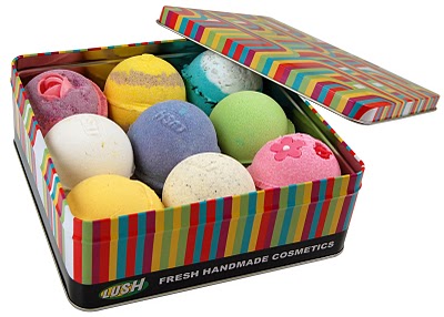[LUSH_lets+get+fizzical+tin.JPG]