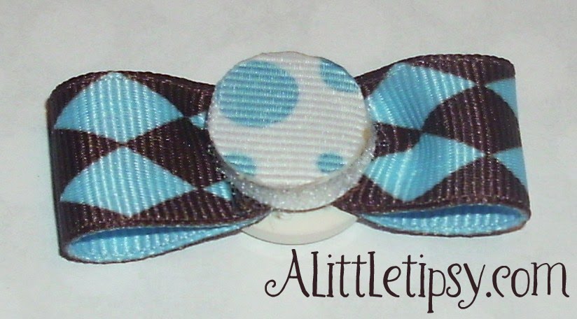 [Tiny+button+bow.jpg]