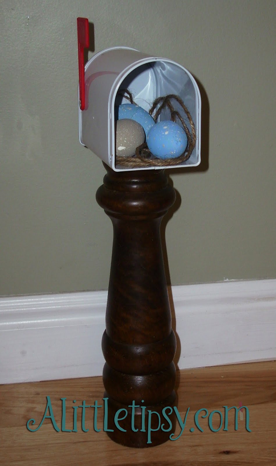 11 Ways to Decorate Plastic Easter Eggs A Little Tipsy