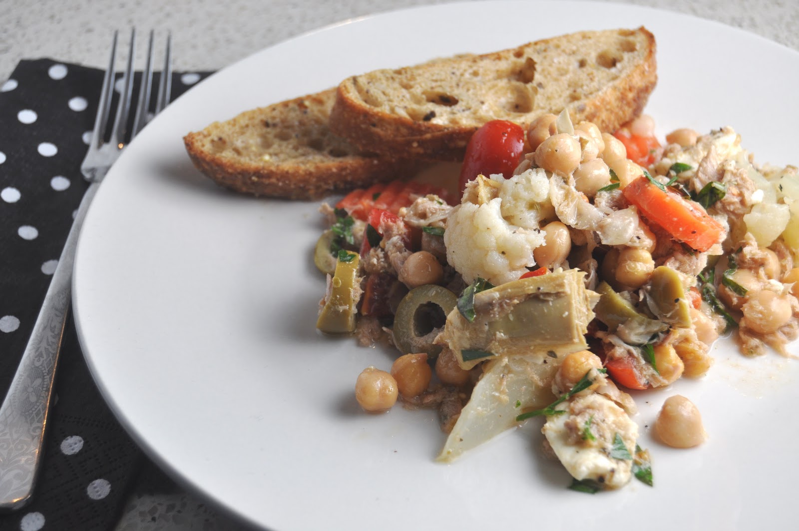 Impeccable Taste Tuna Antipasto Salad