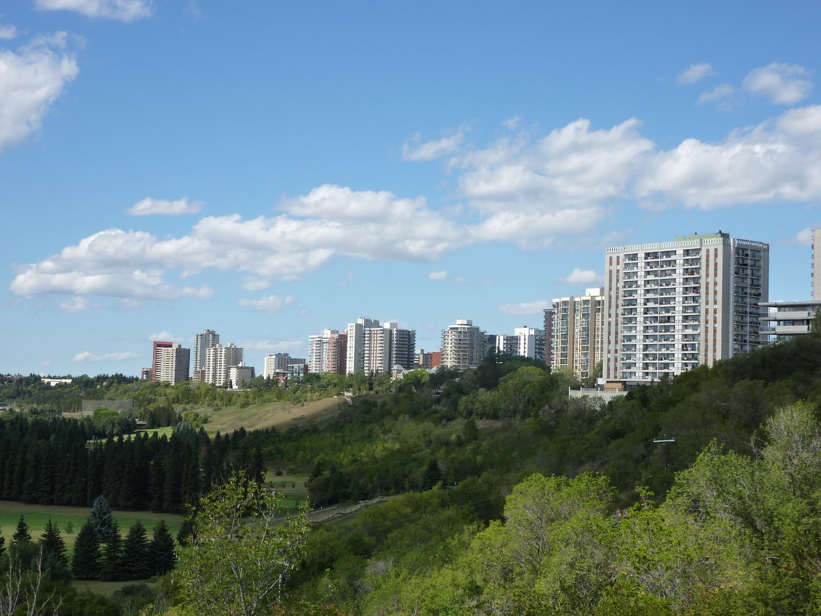[Selling+your+condo.JPG]