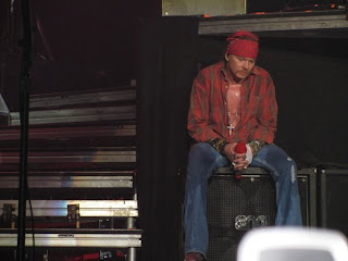 axl+sad.jpg