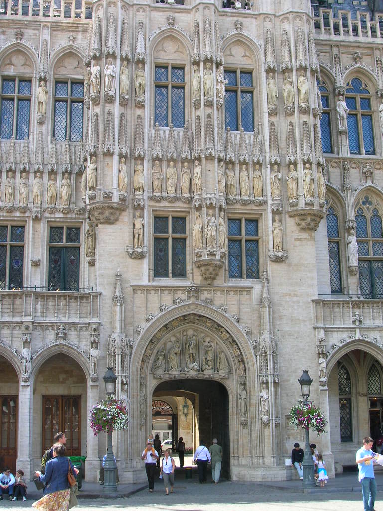 [bellisimo+edificio+en+Bruselas.JPG]