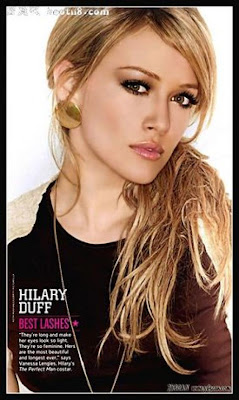 Hilary Duff earring