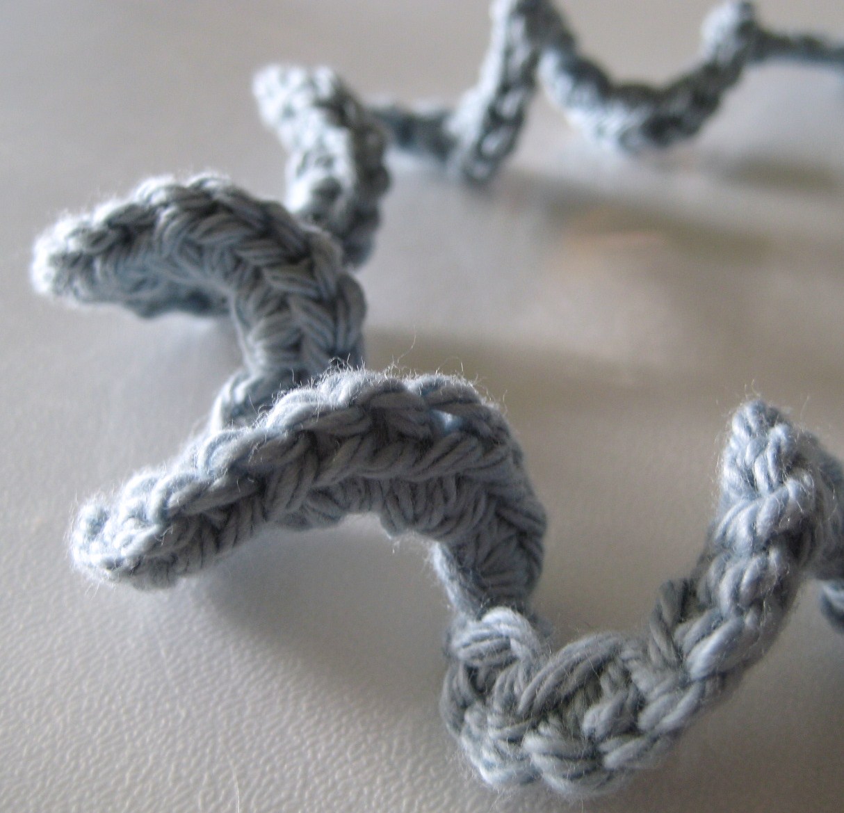 CHARM BRACELET Crochet Pattern - Free Crochet Pattern Courtesy of