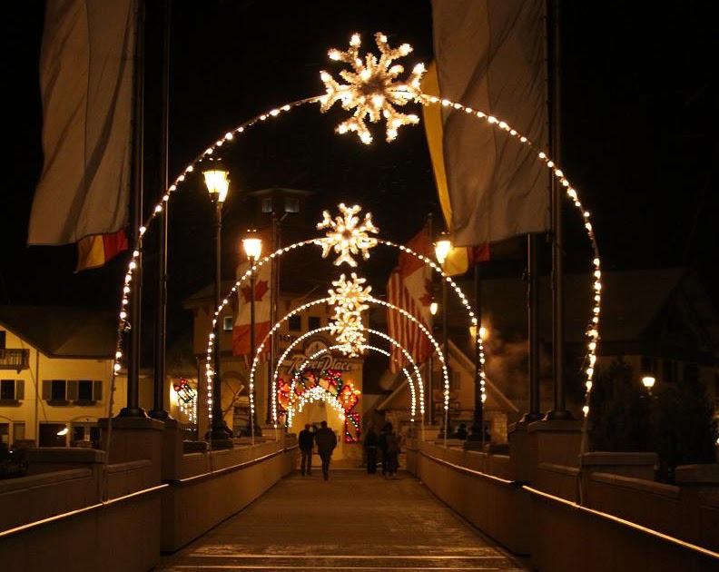 Michigan Exposures Christmas Time Frankenmuth at Night