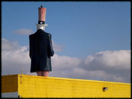[creative-roof-statue03.jpg]