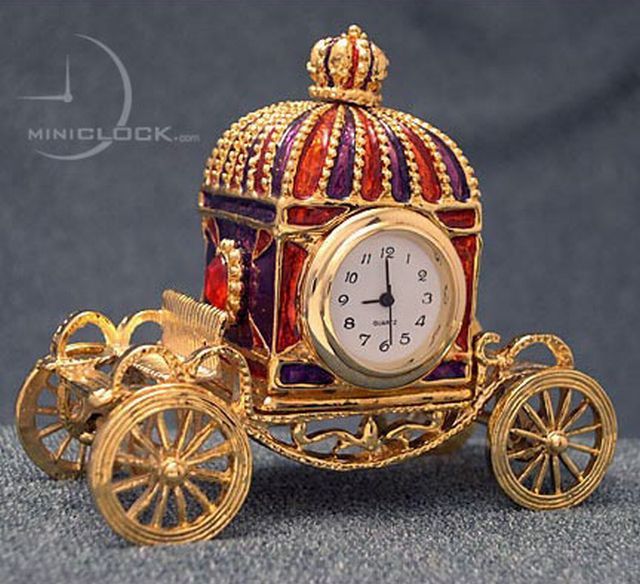 [creative-desk-clocks-32.jpg]
