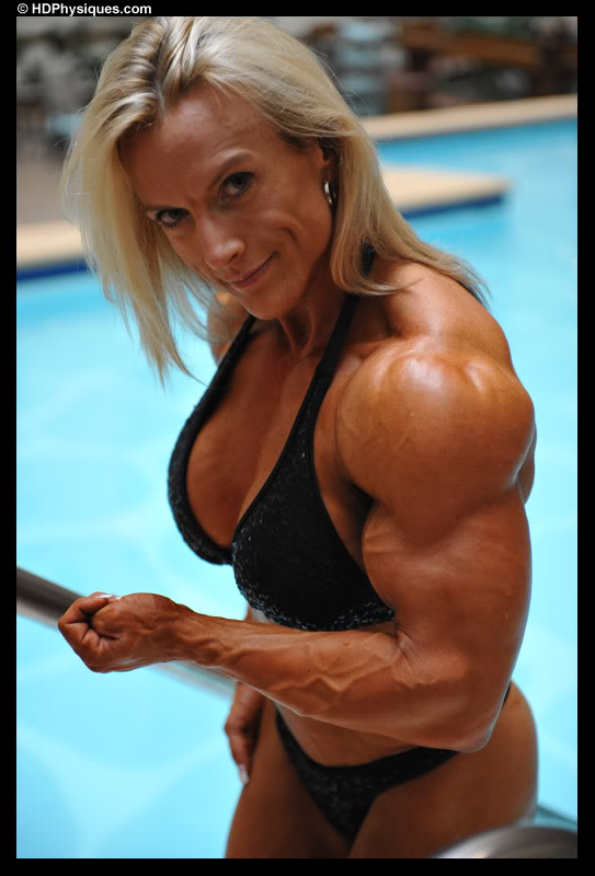 Beautiful%20Female%20Bodybuilders1.jpg
