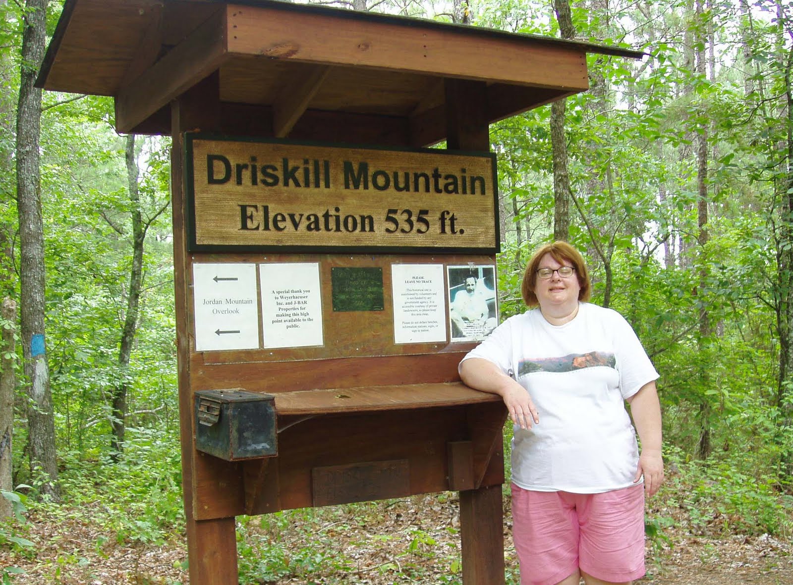 Hiking American Trails Driskill Mountain, LA Peak 3