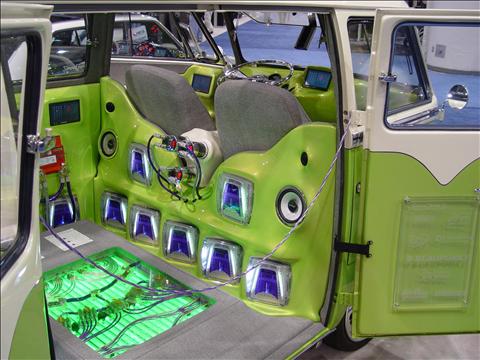 [vw_010_l.jpg]