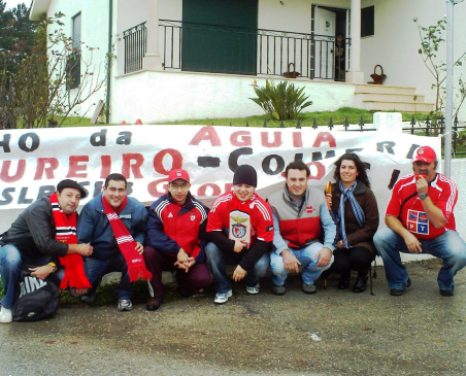 6/12/2009 No Loureiro esperava-se ansiosamente pelo Autocarro