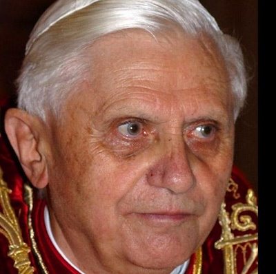 [El_papa_Benedicto_XVI.jpg]