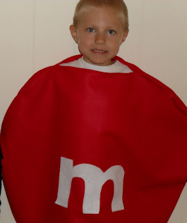 My Little Blogspot: Easy M & M Halloween Costume